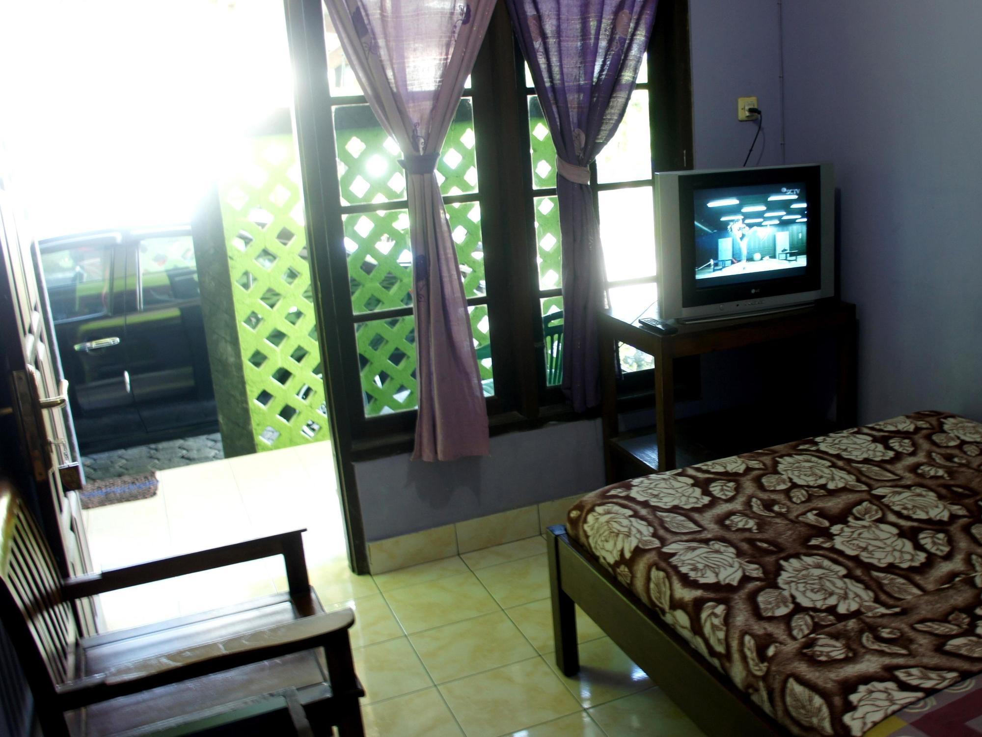 Bayu Murti Homestay Jogyakarta Zewnętrze zdjęcie